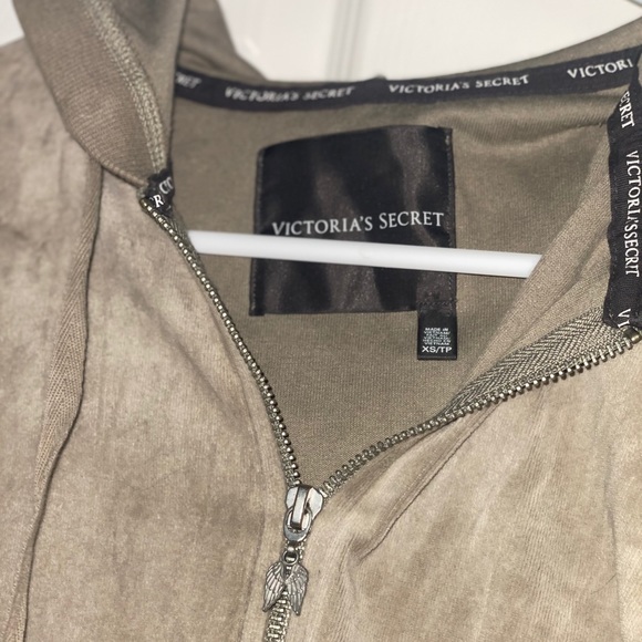 Victoria secret Jacket - Picture 4 of 4